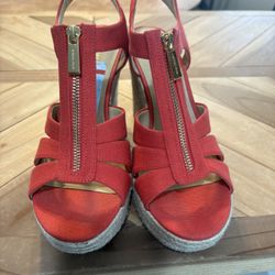 Michael Kors Berkeley Wedge Size 8.5