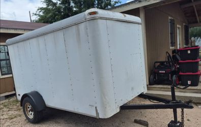 2500$$$ 6x10 enclosed cargo trailer
