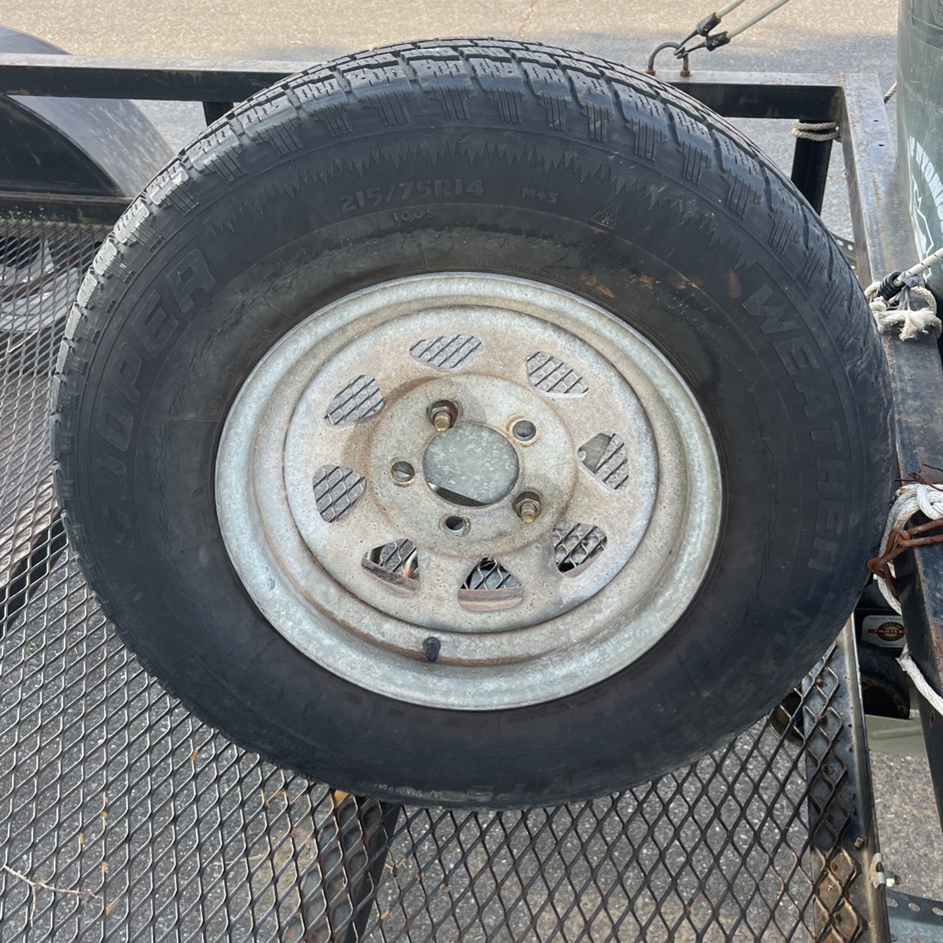 Spare Tire For Boat With Trailers Rack On