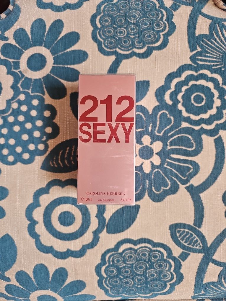 Carolina Hererra Perfume