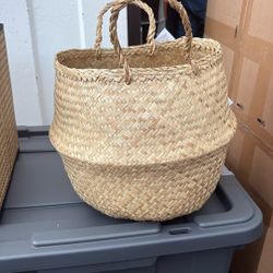 Wicker Basket “Fladis” 