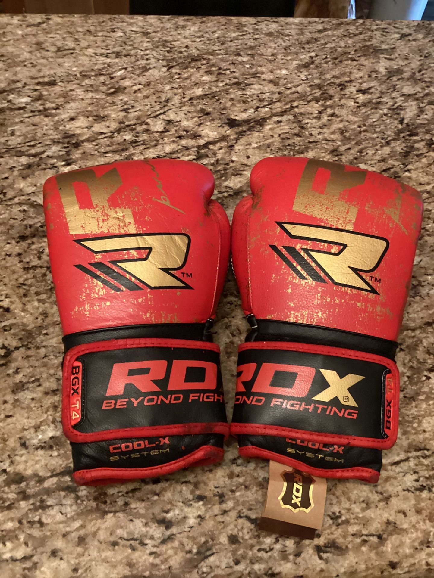 Rdx Boxing Gloves Size Bgx. T4.