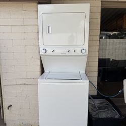 Washer and dryer duo