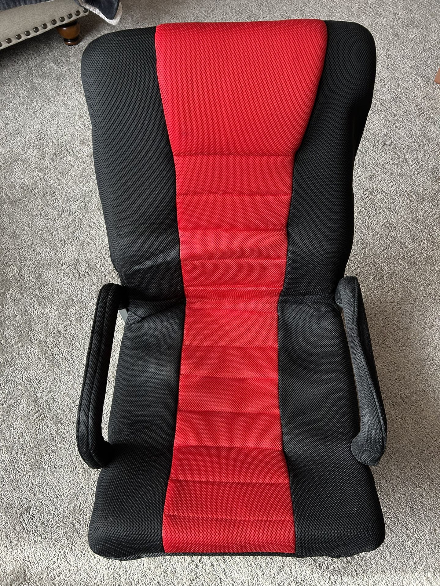 Gaming Chair $50 OBO / 360 Swivel Reclining Gaming Chair / Floor $50 OBO