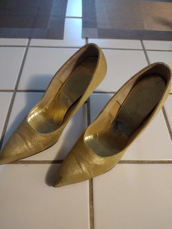 Vouge House Heels 8-9