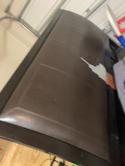 King sleigh bed