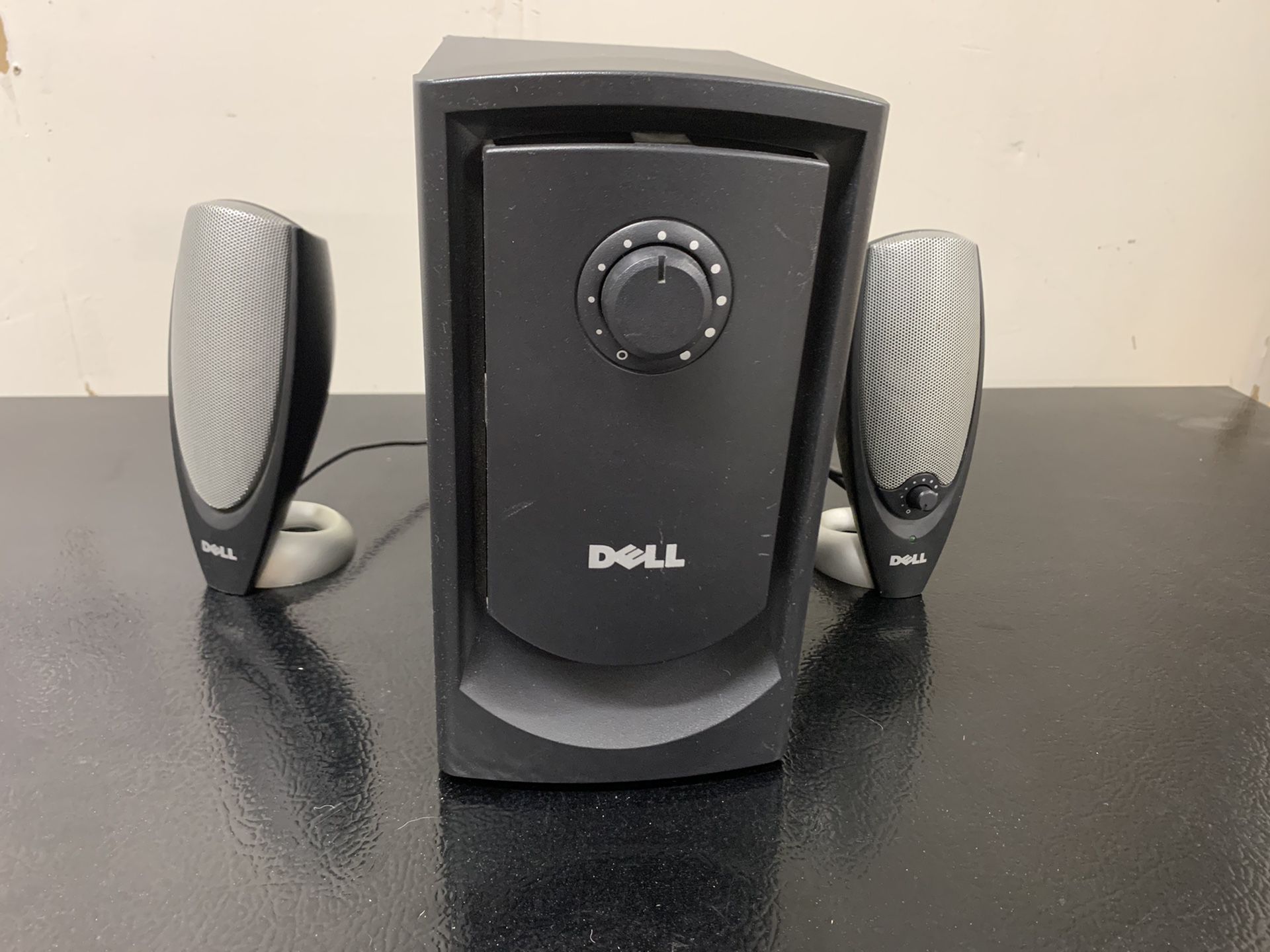 Dell computer speakers with subwoofer