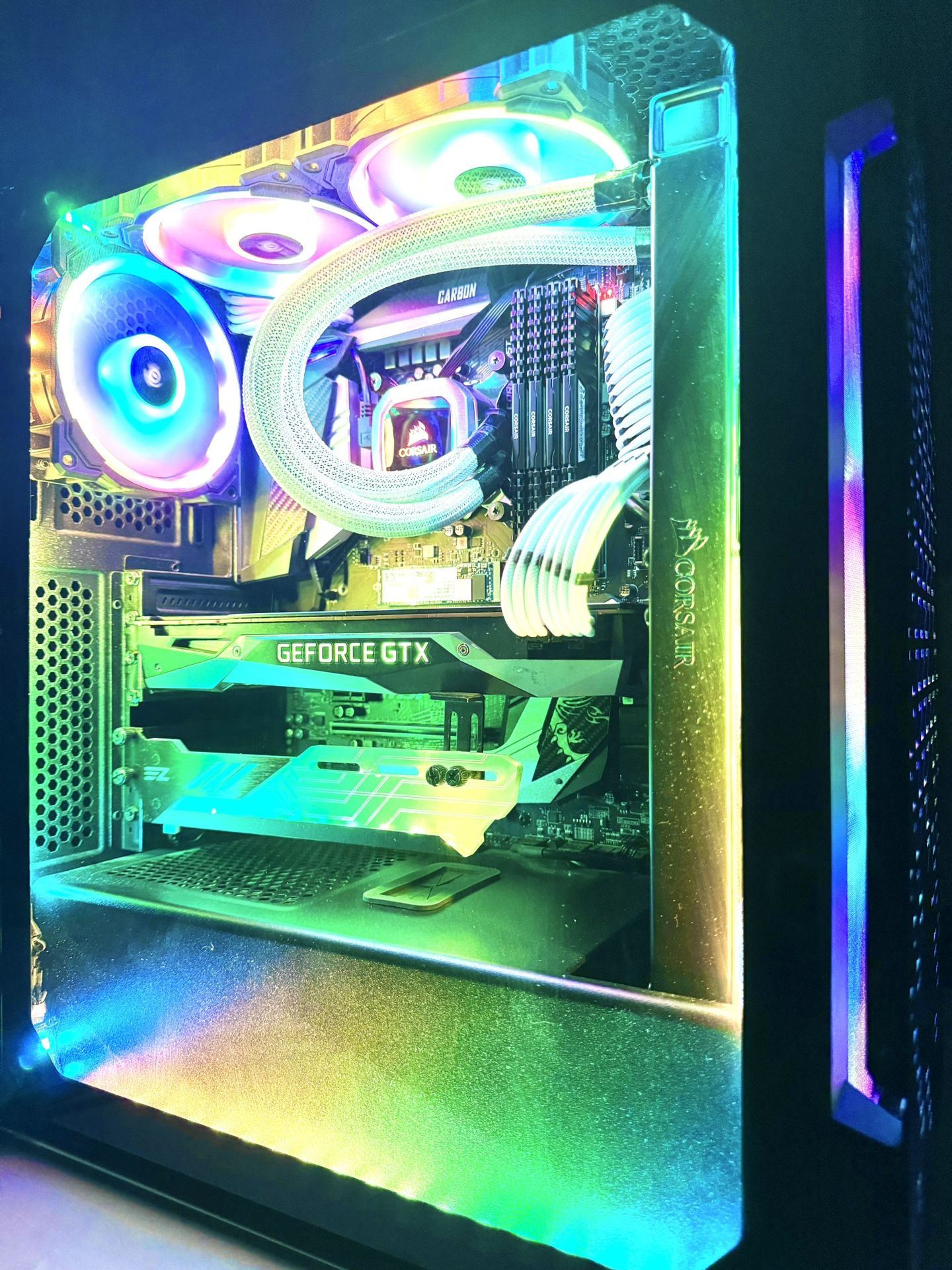 Liquid Cooling Gaming PC Desktop — i7 9700K / GTX 1080 Ti / 32GB DDR4 / 512GB SSD
