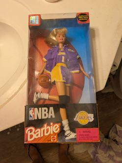 Lakers barbie