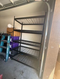 Heavy duty metal shelving