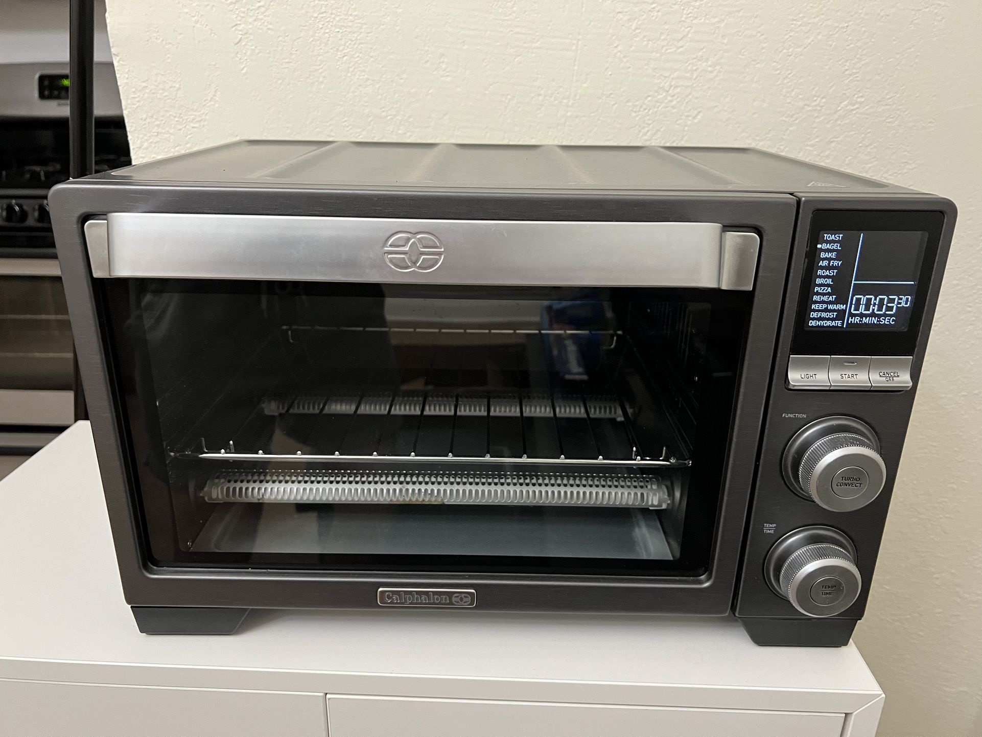 Calphalon Toaster Oven Air Fryer for Sale in Roseville, CA - OfferUp