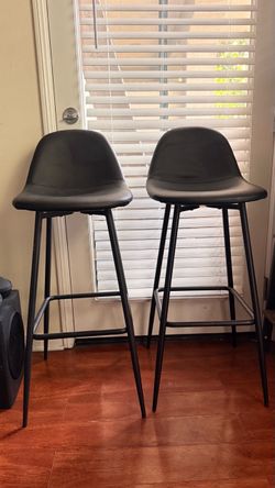 Set of 2 Black Bar Stools