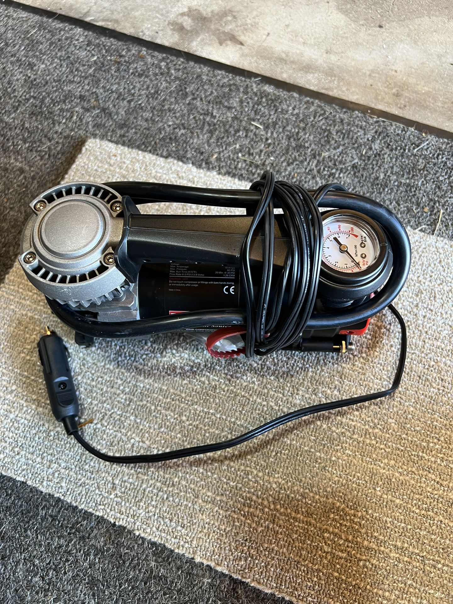 VIAIR Portable Tire Compressor