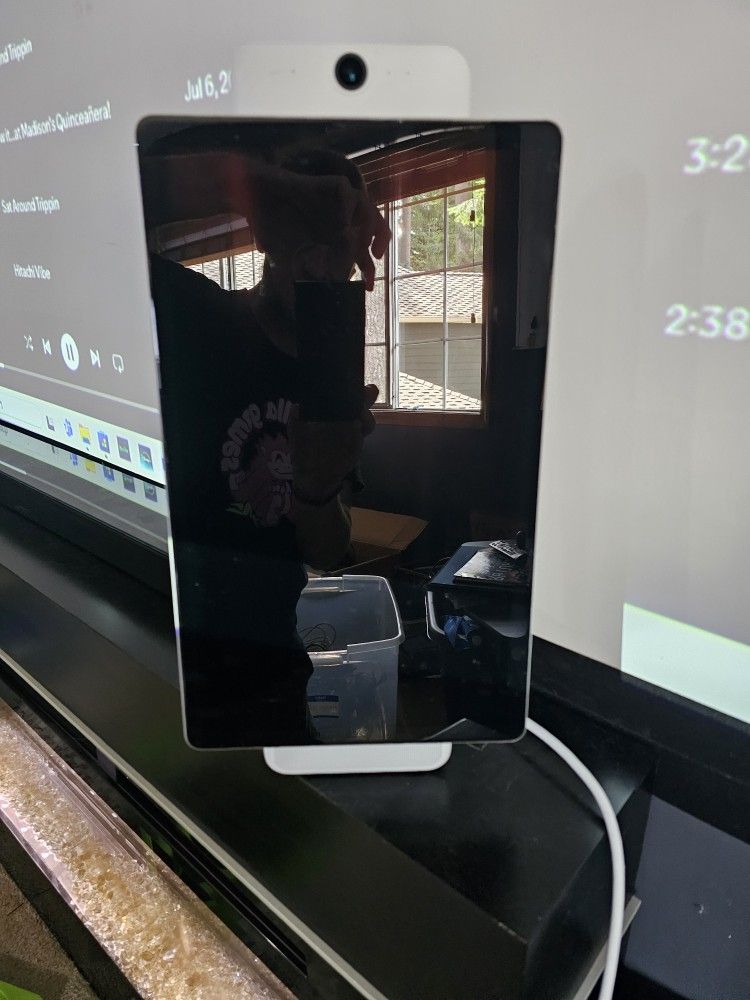 Facebook Portal Plus Video Calling 15.6" White