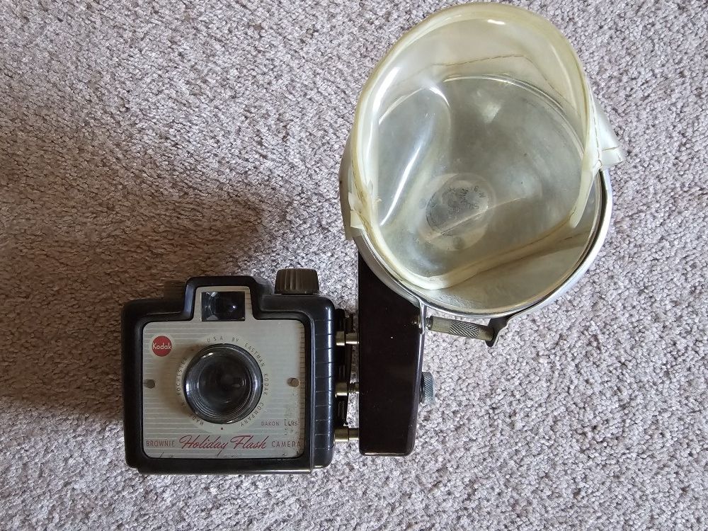 Vintage Kodak Brownie Holiday Flash -1950s