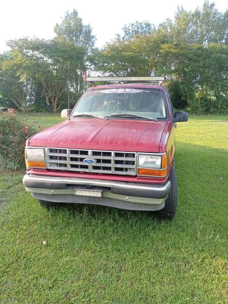 1994 Ford Explorer