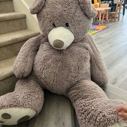 Giant Bear - Stuffed Animal 