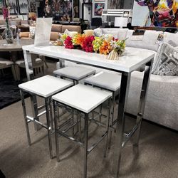 White Bar Set! $599 🩷🔥
