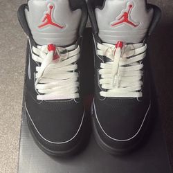Jordan 5 Metallic Reimagined 