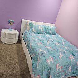 White Queen Size Bed Set 