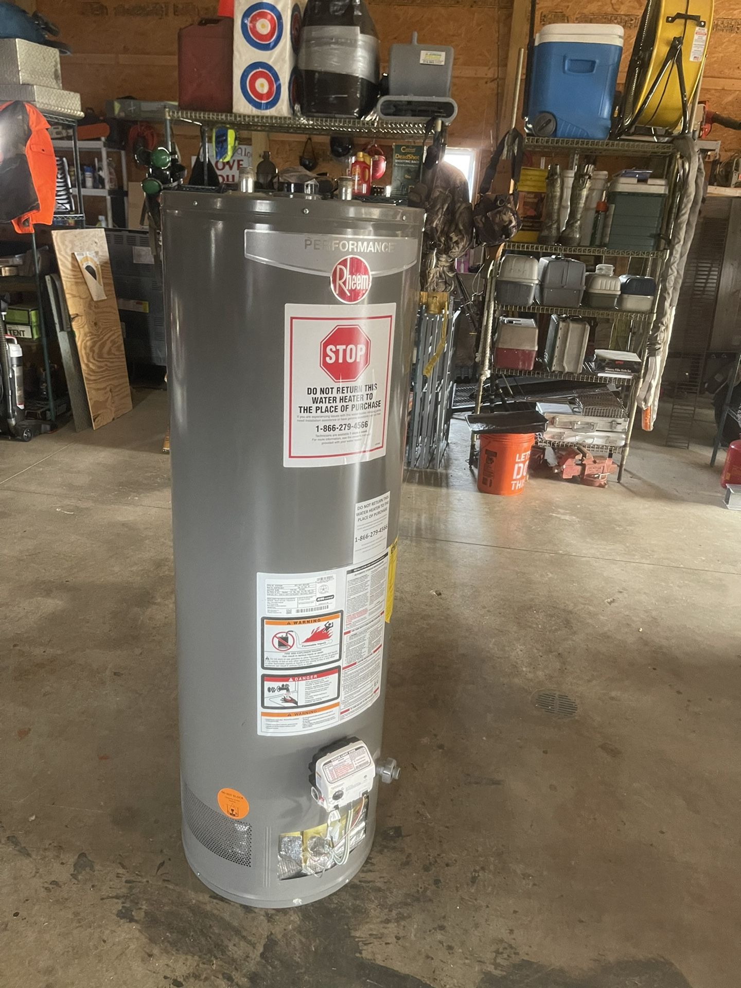 40 Gallon Rheem Gas Hot Water Tank for Sale in Strongsville, OH OfferUp