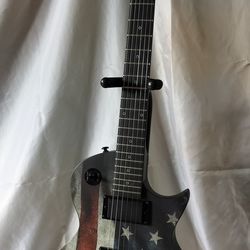 Brand new Leo Jaymz SC Series electric guitar with new padded bag  and cable