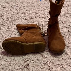 Little girls boots size 9