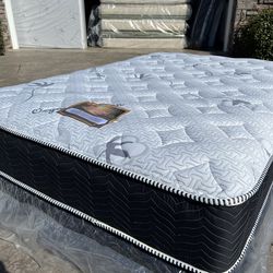 Queen orthopedic supreme plush mattress!!