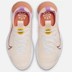 NIKE FREE RN FK NEXT NATURE UNISEX SIZE. 10.5. WOMEN