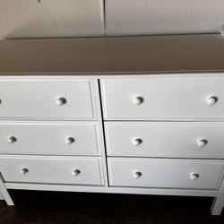 White Dresser And Nightstand 