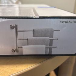 Delta Pivoting Extended 3 Arms Towel Rack