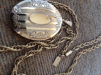 Locket necklace 20 inches long