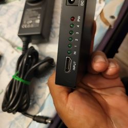 4 PORTS SPLITERS HDMI
