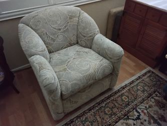 Accent chair