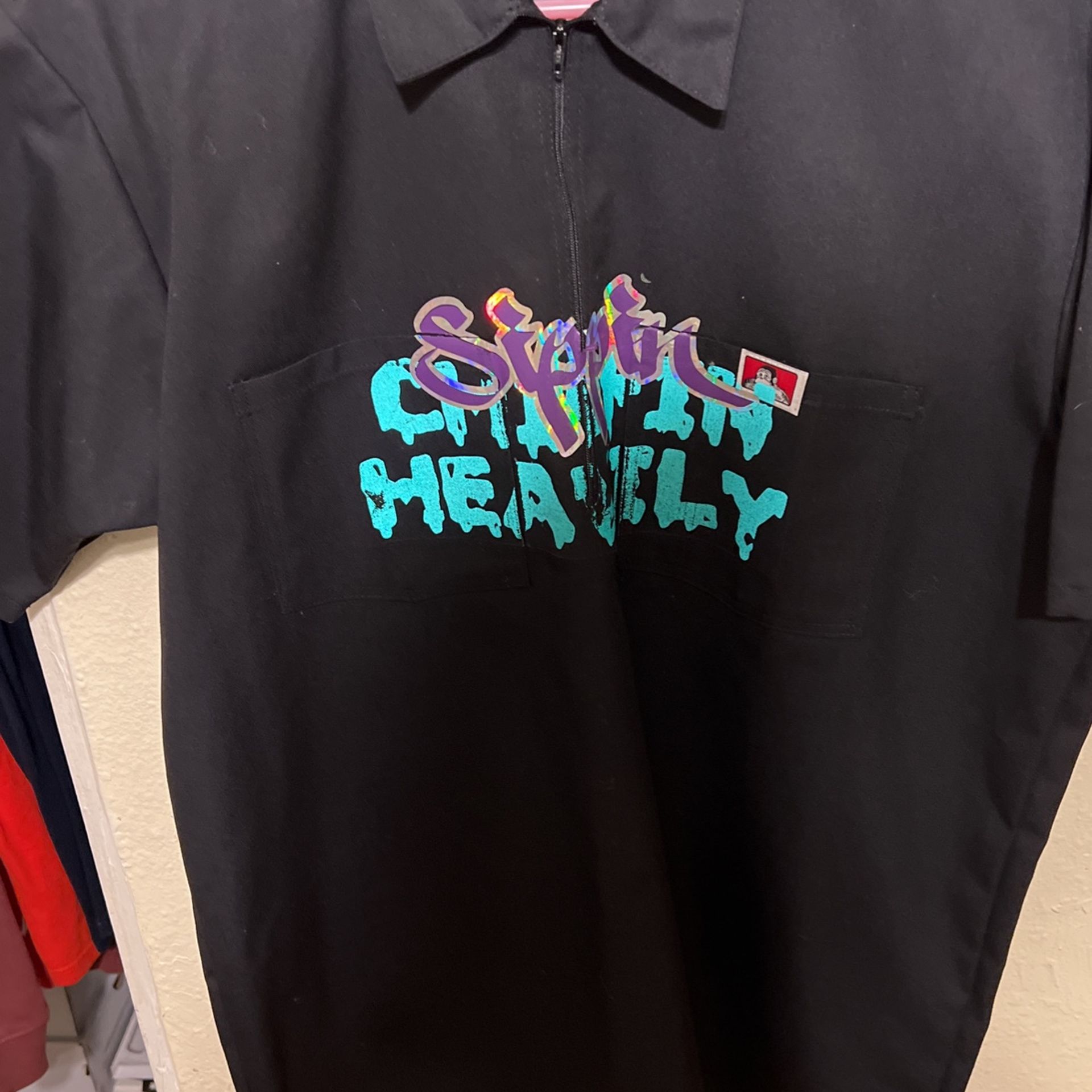 Chiefin Heavily Size L