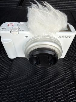 Sony ZV-1 Compact Vlog Camera White