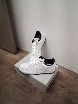 Nike air force 1 size 10 pickup 3-8:30 pm rainbow/charleston cash only price is firm
