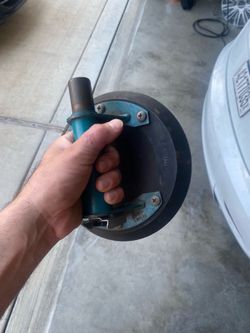 Woods power grip hand cup