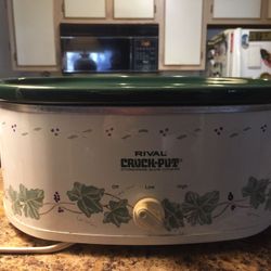 Cooking Pot - Rival 4.5 qt Oval