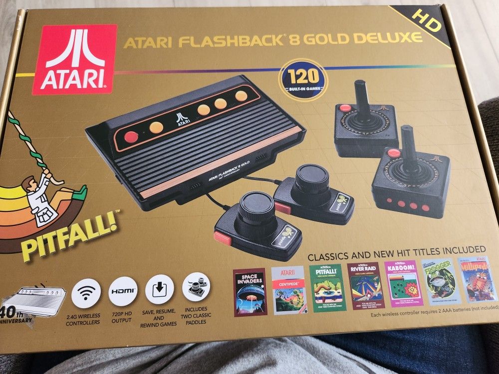 Atart Flashback 8 Gold Deluxe 40th Anniversary