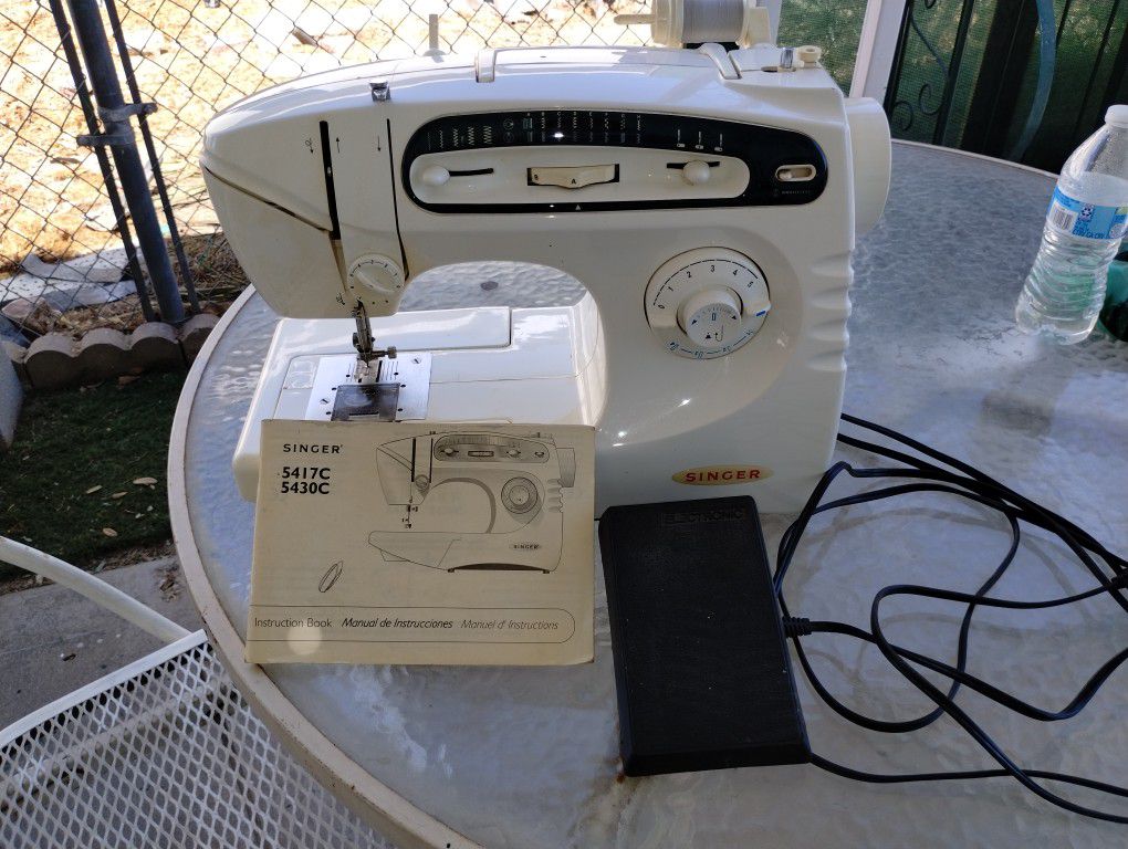 Singer 5430C Sewing Machine 