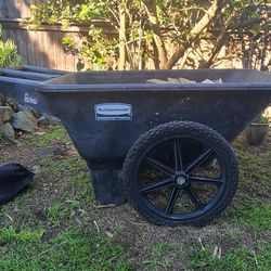 Rubbermaid Big Wheel Cart