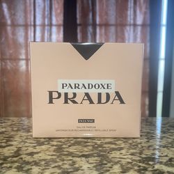 Paradoxe Prada Perfume