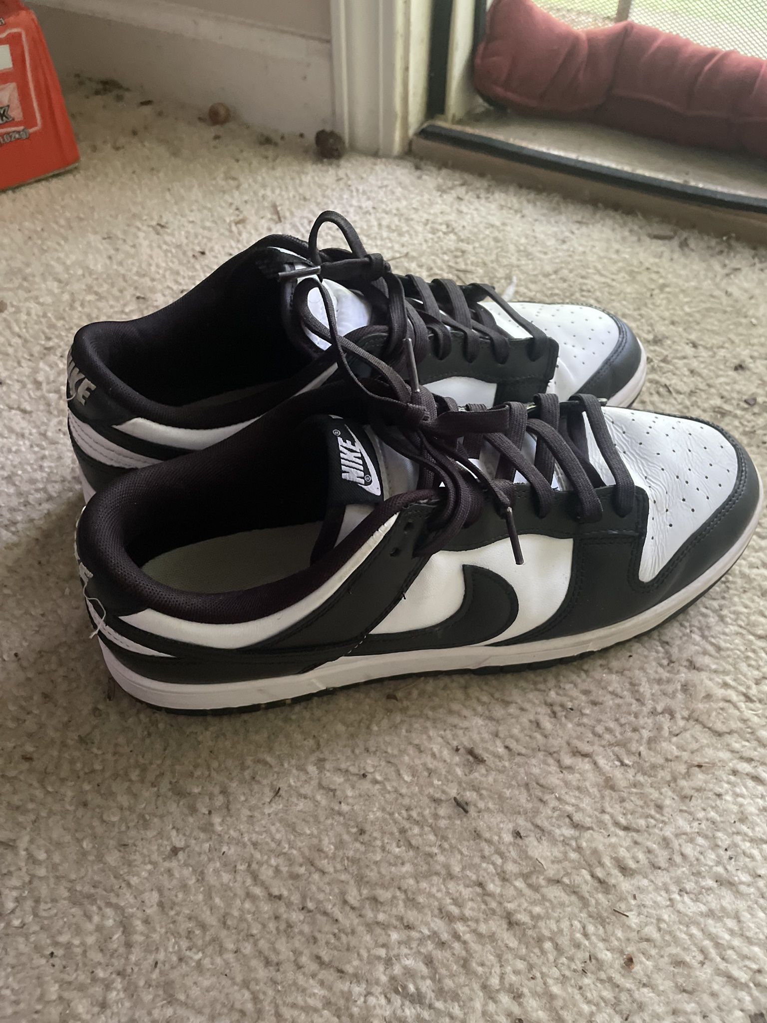 NIKE SB DUNKS