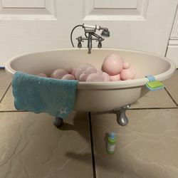 American Girl Bubble Bathtub For 19in Doll