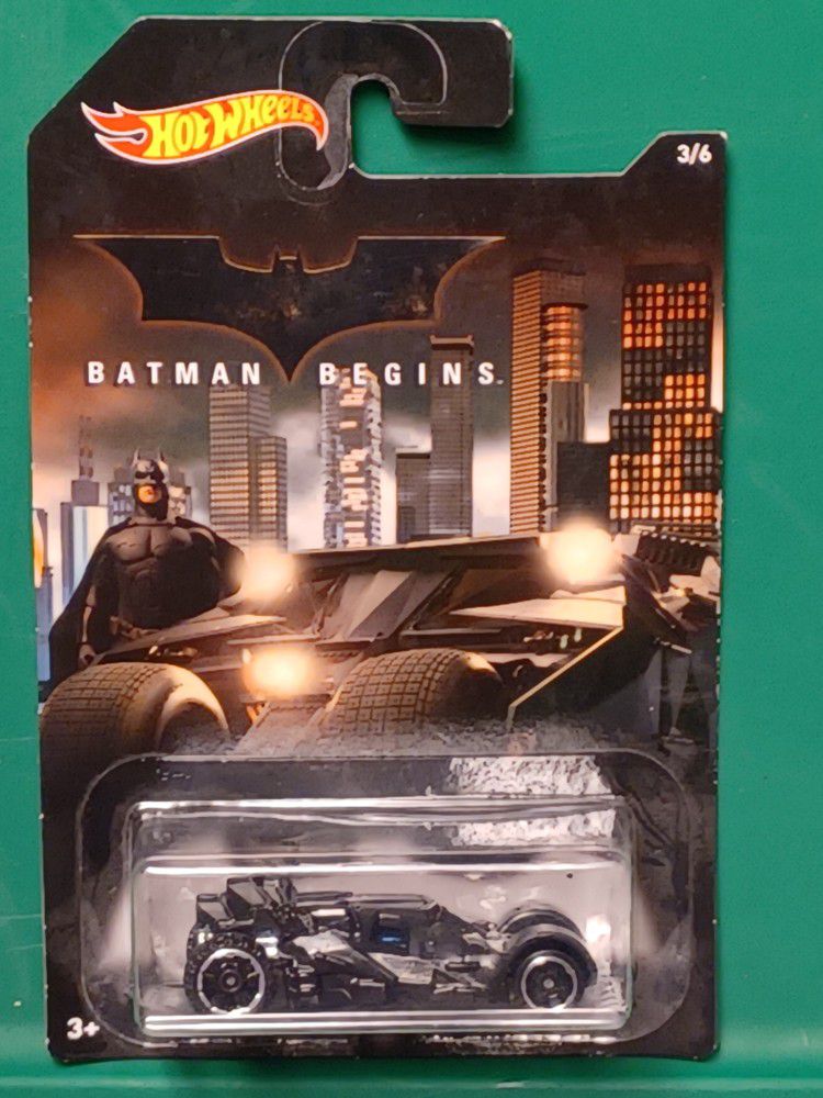 Batman Begins Batmobile Movie Car 3/6 Hot Wheels Diecast 2015 1:64
