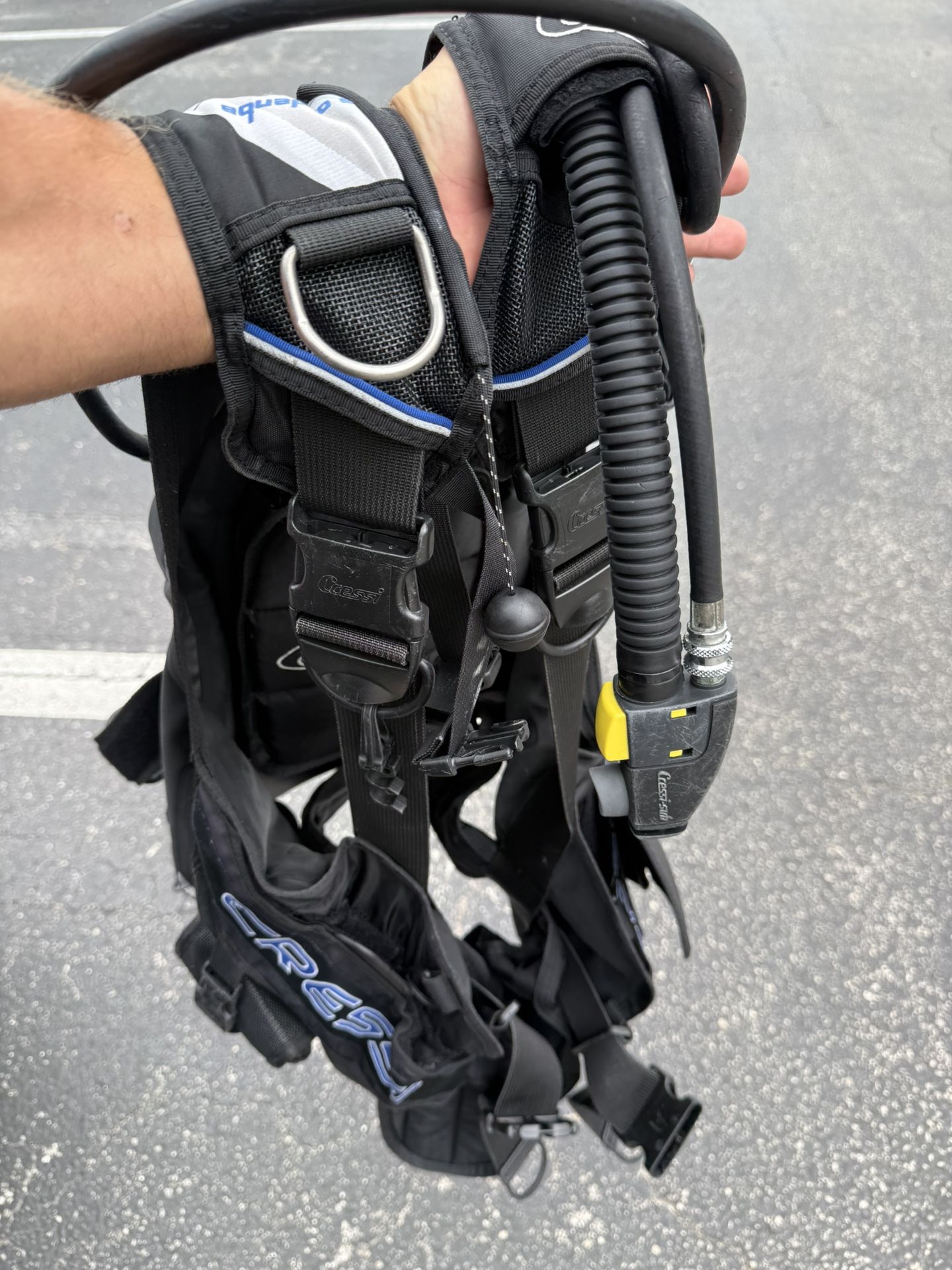 Cressi Scuba Gear