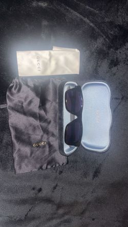 Authentic Gucci GG0008S Sunglasses w/ Case & Accessories