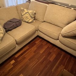 Couch , Sectional 