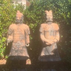 Full Size Terra Cotta Soldiers.